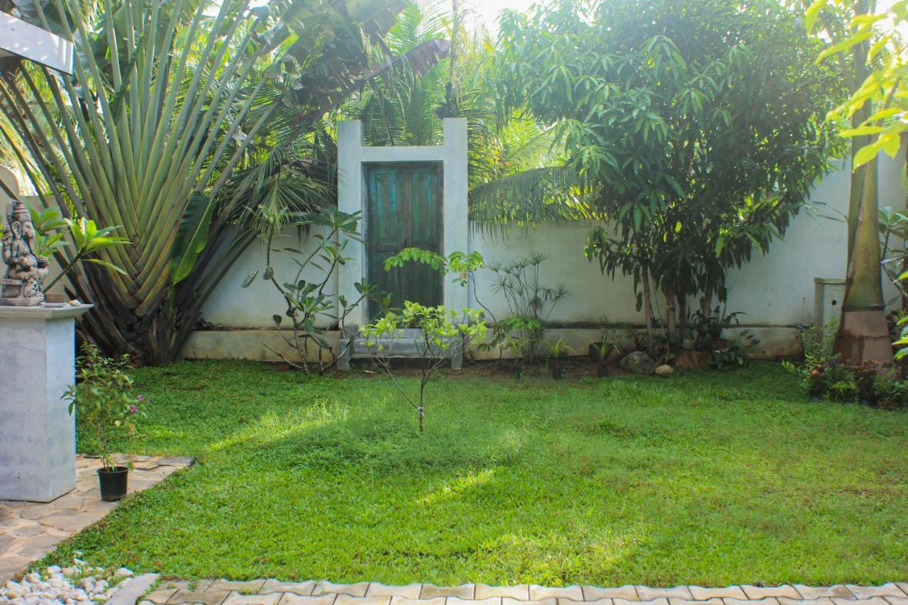 The Mango Leaf Hotel Matara Buitenkant foto