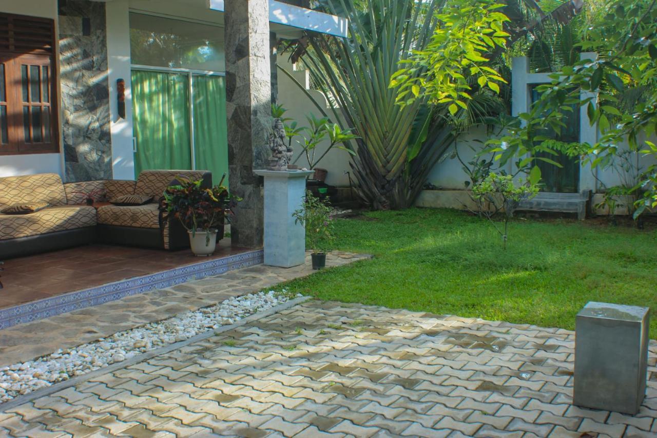 The Mango Leaf Hotel Matara Buitenkant foto